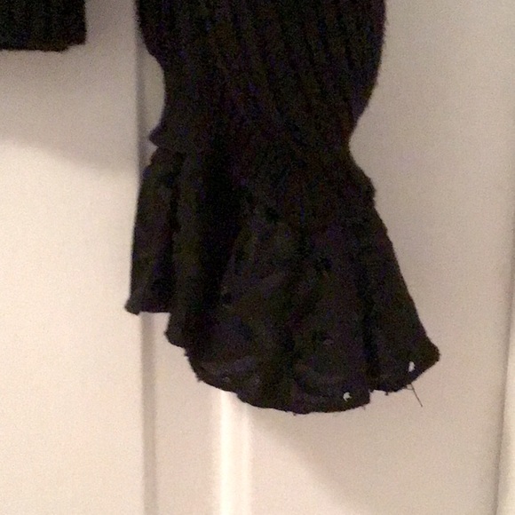 Zara Knit Sweater with Lace - Picture 3 of 3